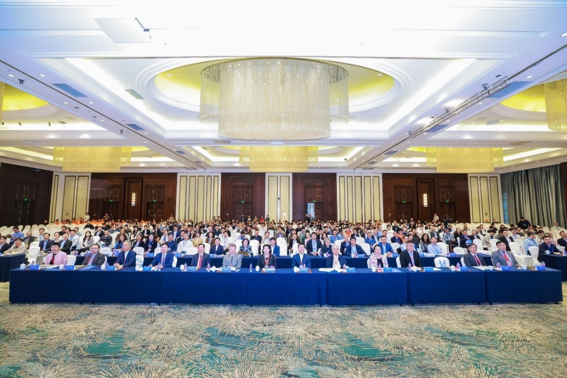 第十四届先进陶瓷国际会议在海口成功举办